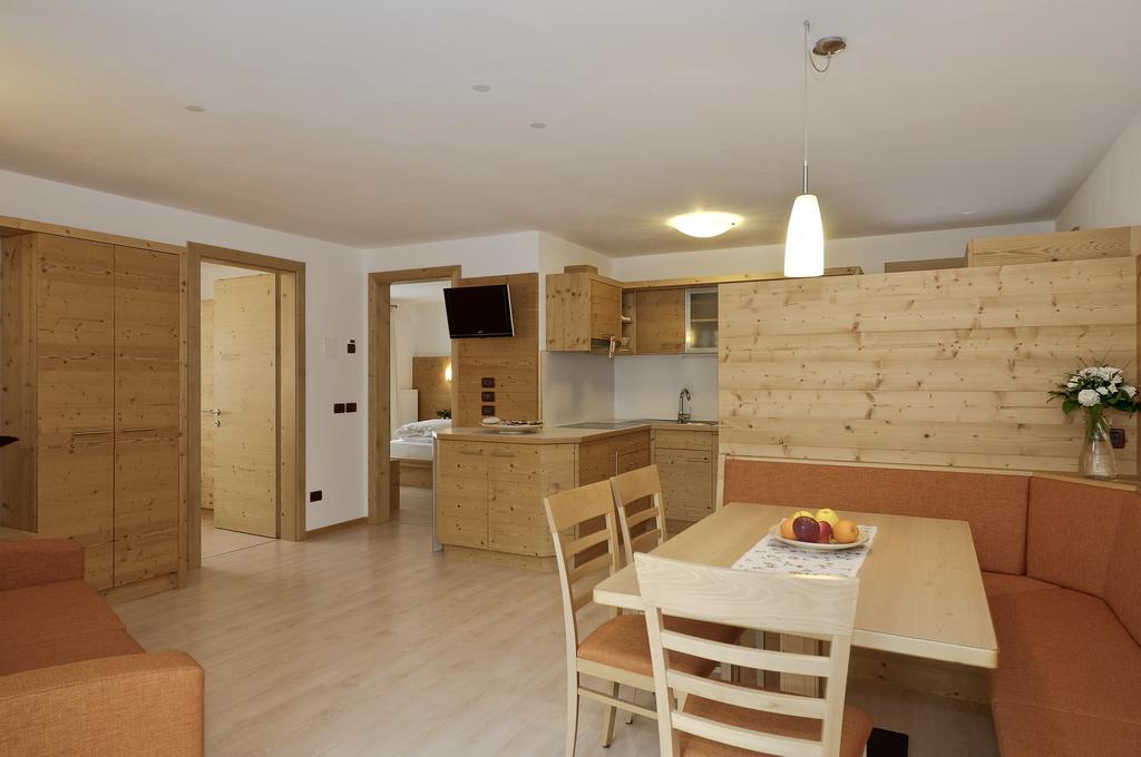 Residence Ciasa Mirasas Бадія Номер фото